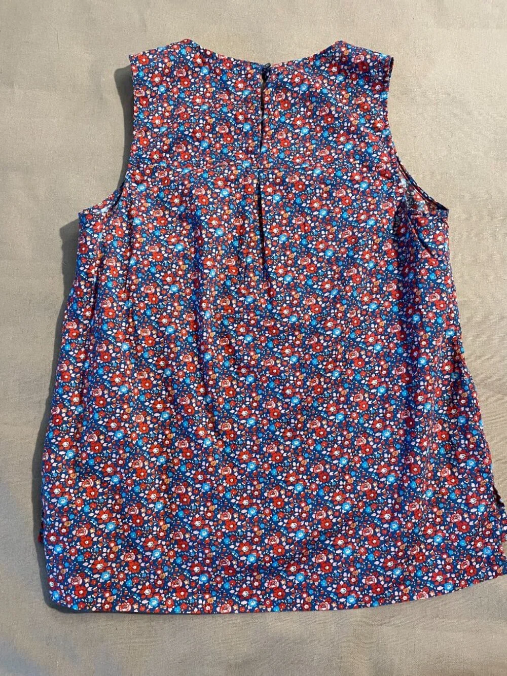 J Crew Liberty Fabric Sleeveless Top Size 4 Cotton Garden Floral Preppy Ditsy